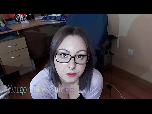 ❤️ Moza sexy con lentes chupa un consolador profundamente ante a cámara ️❌ Super sexo en % gl.xxxlfv.top % ️❤