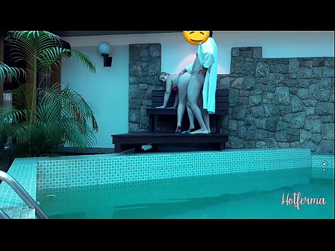 ❤️ O xefe invita a criada á piscina, pero non puido resistirse a un quente ️❌ Super sexo en % gl.xxxlfv.top % ️❤